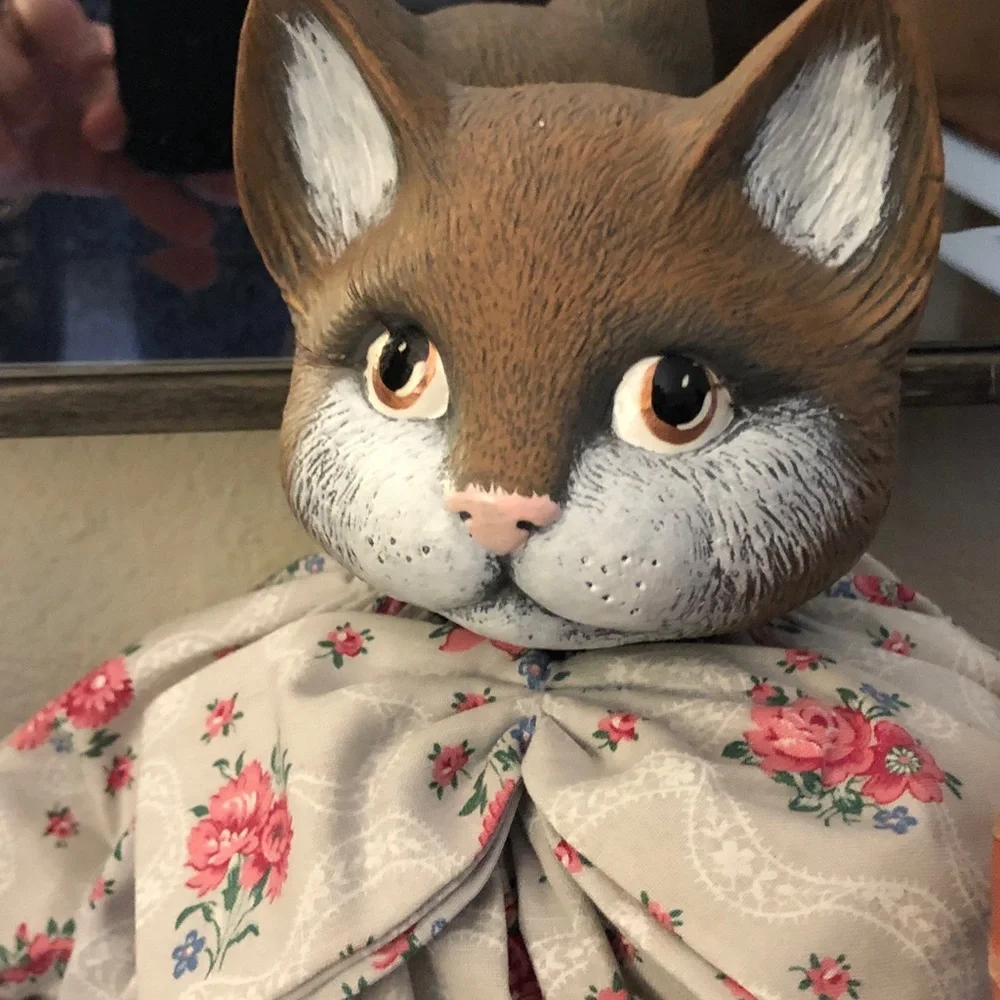 N/A charming porcelain